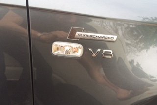 CS V8 badge (R).jpg